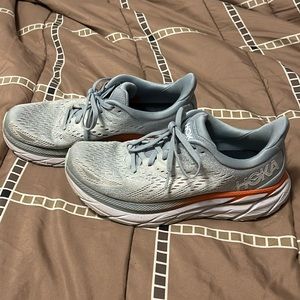 Hoka-Size 8